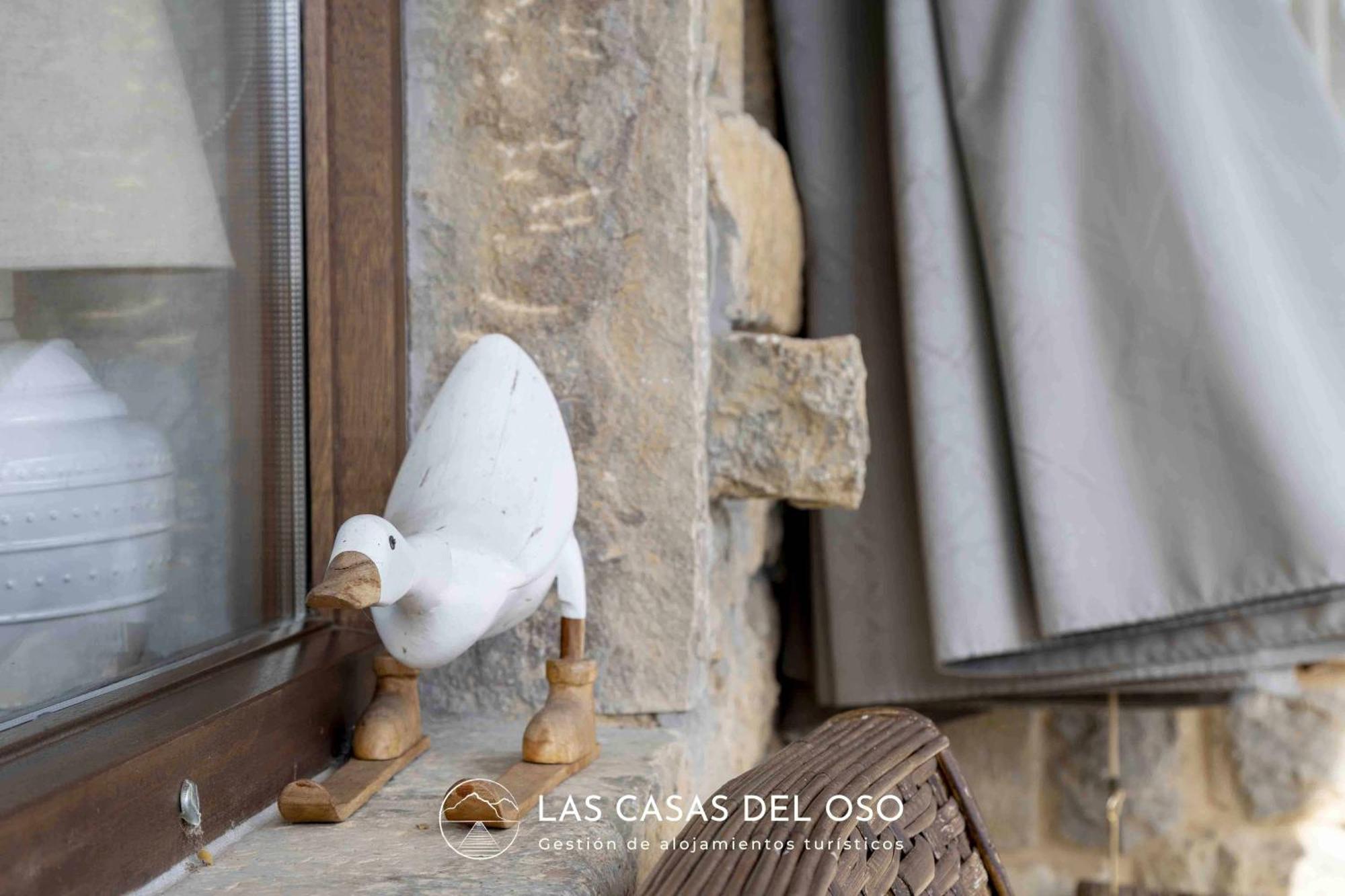 El Mirador De San Trocaya - Las Casas Del Oso Villamarcel Exterior photo